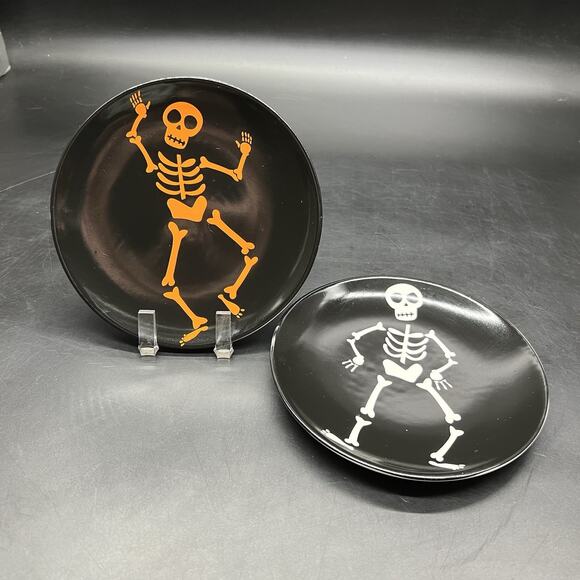 Pier One Imports Skeleton Halloween Plates 6 in Set of 2 Black Orange White - Picture 1 of 7